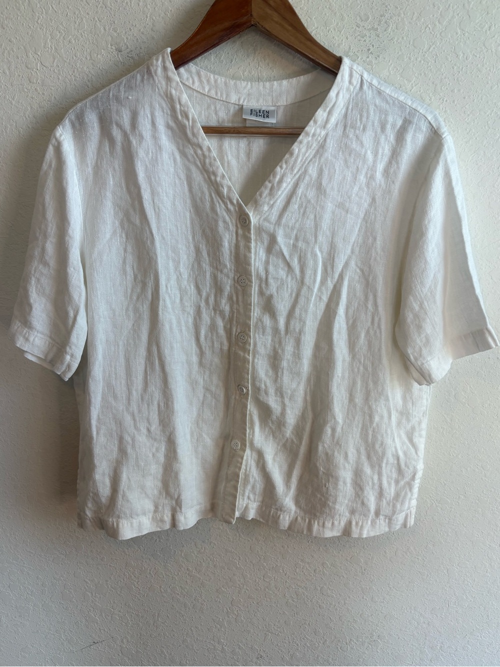 Eileen Fisher Cream V-Neck Short-Sleeve Button-Down Shirt
